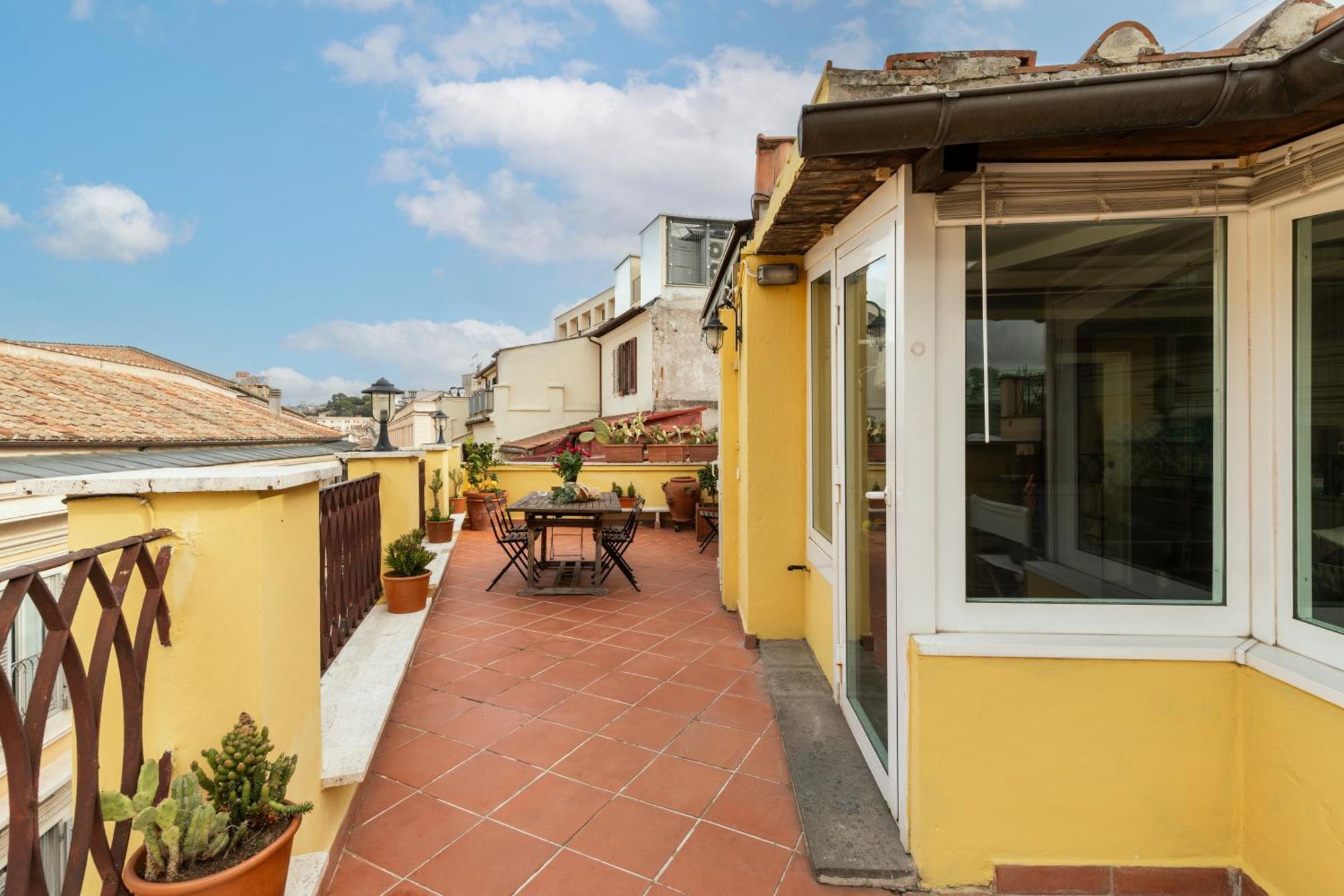 Ferienwohnung Trevi Charming Penthouse Rom Exterior foto