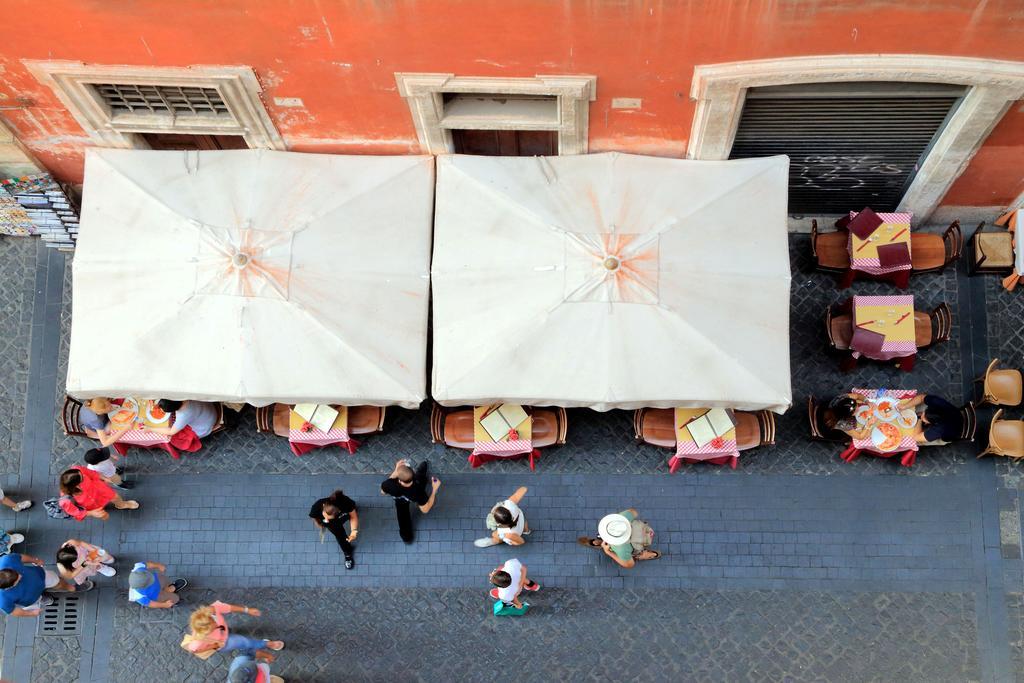 Ferienwohnung Trevi Charming Penthouse Rom Exterior foto